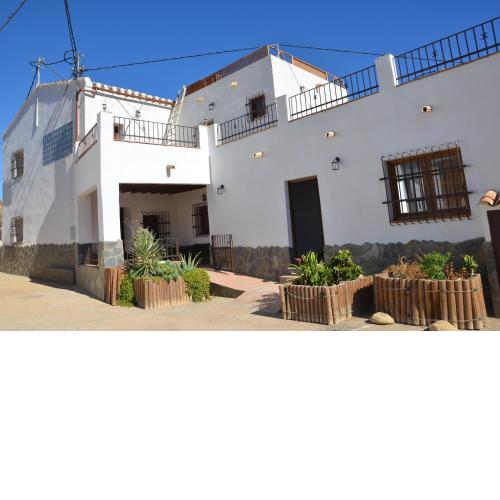 Gran Cortijo Viejo Reformado - Cortijo Diego Garcia
