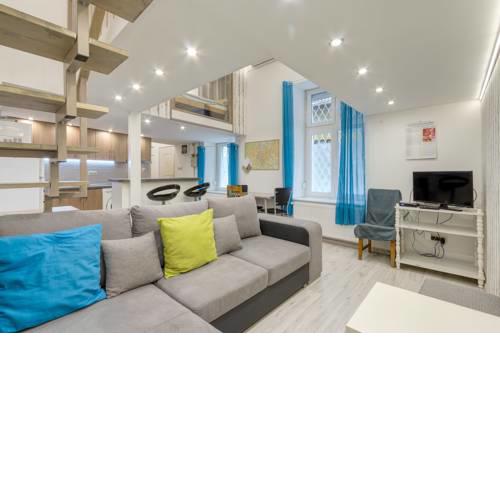 Grand Apartment of Kalvin Square