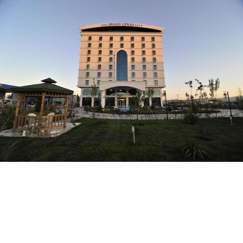 Grand Cenas Hotel
