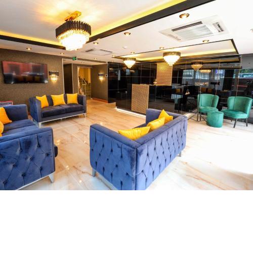Grand Elmira Suites