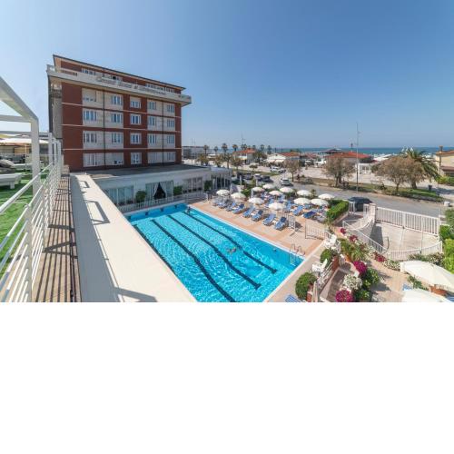 Grand Hotel & Riviera
