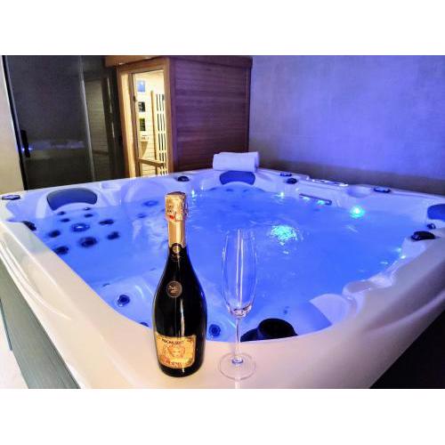 GRAND SPA Harrachov - Wellness Luxury Apartments in the center of Harrachov with a private whirlpool, kitchen, sauna and terrace