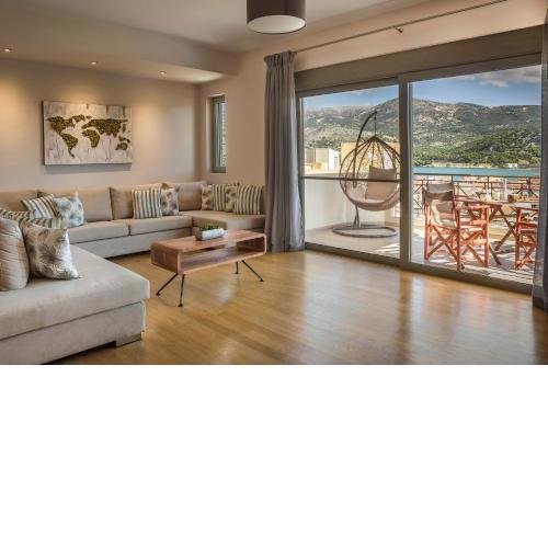 Grand View Maisonette