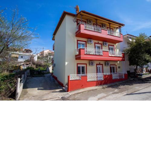 Grande Apartments