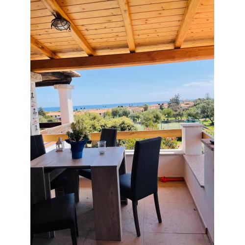 Grazioso appartamento vista mare Porto Ottiolu