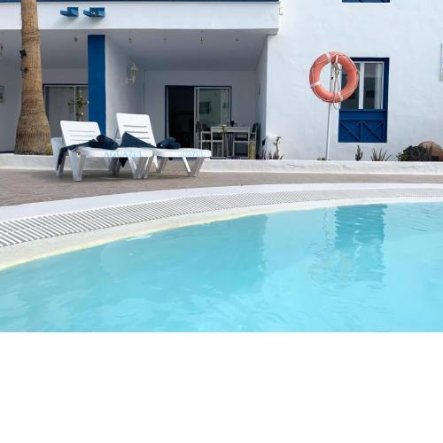 Great location, in the heart of Puerto Del Carmen, Aguazul with VV Licence