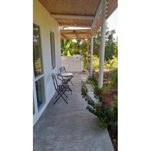 Greek Island bungalow in Samos set in beautiful nature