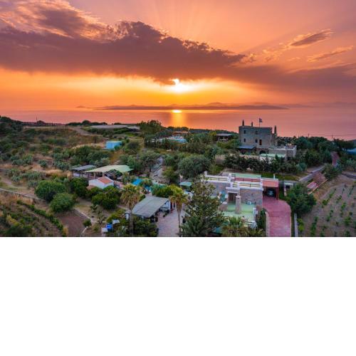 Green Island Resort Villas Athena and Poseidon