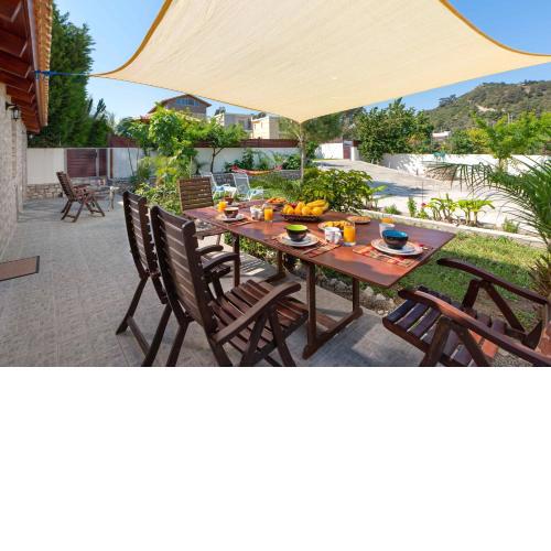 Green Oasis House in Filerimos