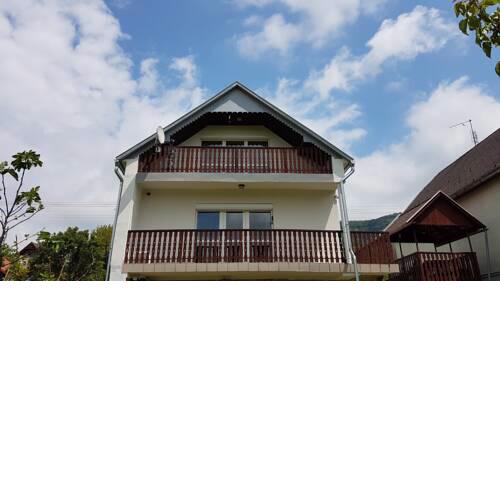 Grey Line Guesthouse