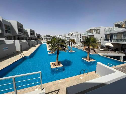 Ground floor one bedroom overlooking the pool.