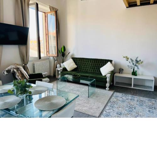 Guelfa Apartments