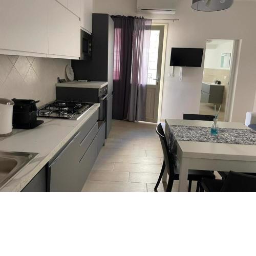 Guest House 513