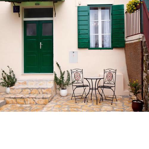 Guest House Leta with Parking