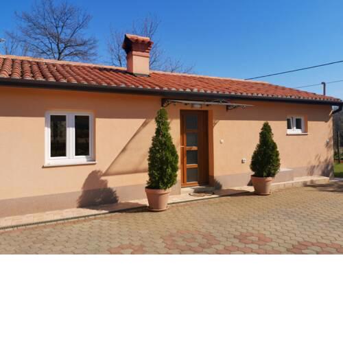 Guest House Nela