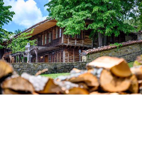 Guest Houses "Zlatna Oresha - Complex"