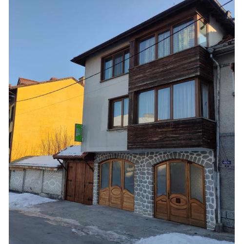 Guest Rooms Grachenovi