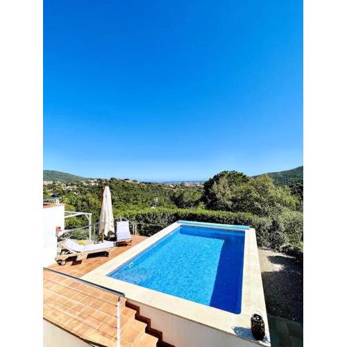 Guest suite with private pool
