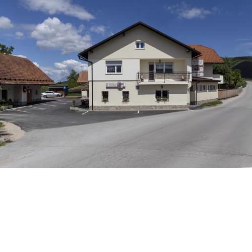 Guesthouse & Apartments PRI STANI