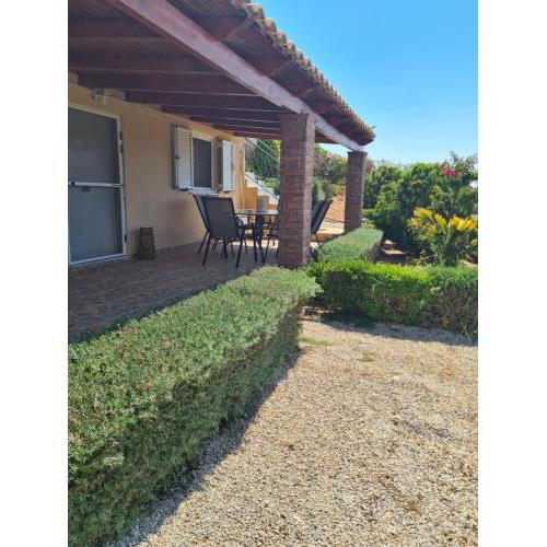 Guesthouse Petrothalassa