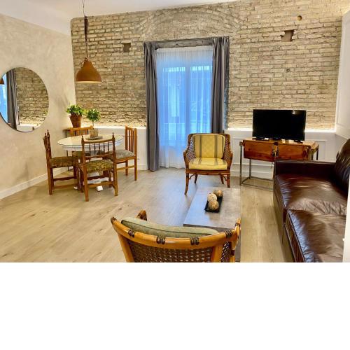 GUNI SUITES RONDA