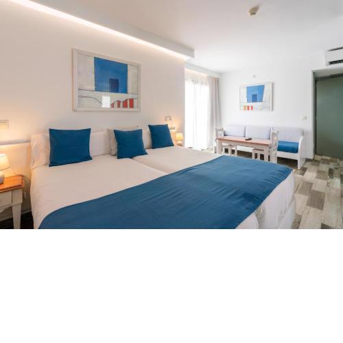 Guya Wave Hotel
