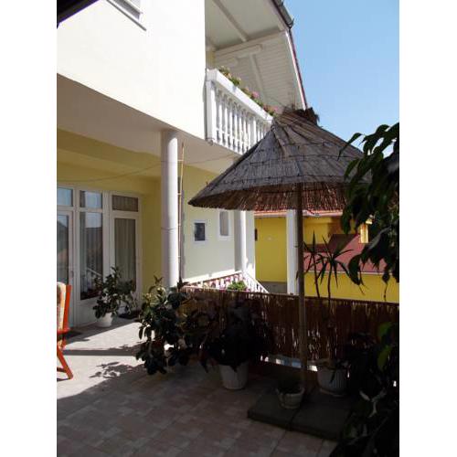 Gyöngyi Apartman