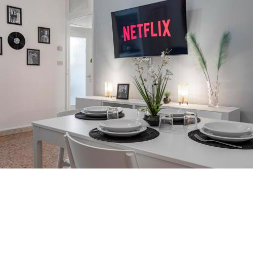H11 ARISTON CENTRO - Parcheggio Privato