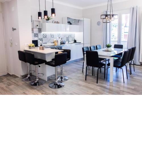 H11 [LUXURY SANREMO] Centro - Elegante - Casinò