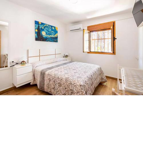 Habitación cómoda y bien ubicada en Sevilla