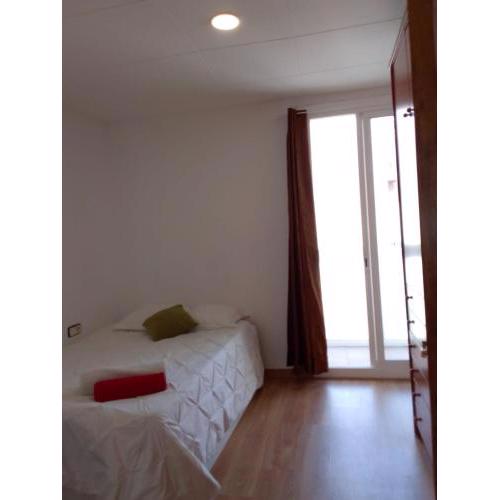 Habitación doble cerca del Paseo de San joan Barcelona