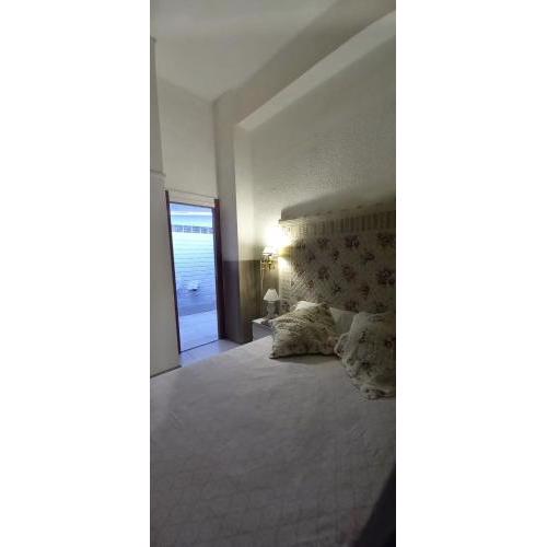 Habitacion en casa de familia "ValenciaBonita"