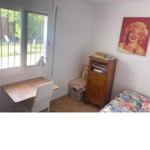 Habitación privada en casa tranquila en Canyelles cerca de Sitges