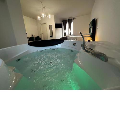 Habitat Luxury Suites