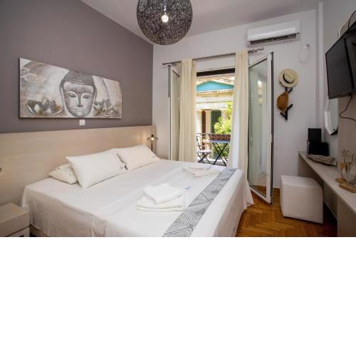 Hadrian by Heloni Apartments
