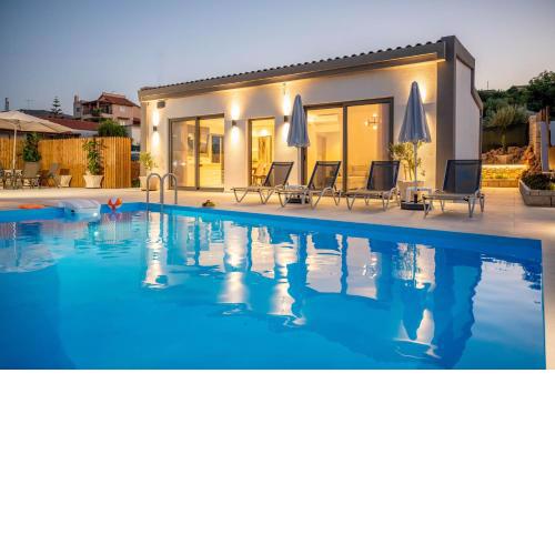 Halaro Villa