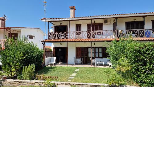 Halkidiki, Family house to enjoy by the beach
