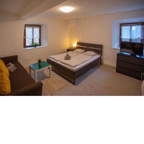 Hall Deluxe Mountain View Apartment