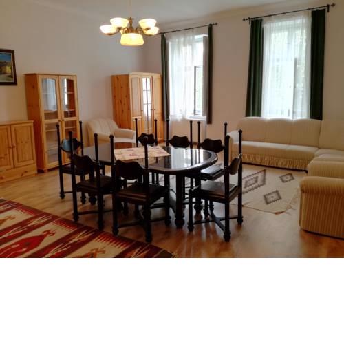 Hanga Apartman, Kőszeg