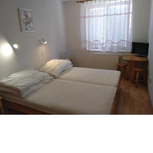 HannaH - Relax dom pod orechom - 2 privátne izby a zdielaná kuchyňa