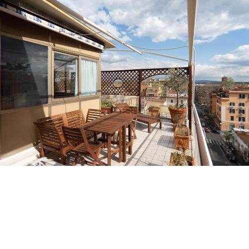 Happio Apartment
