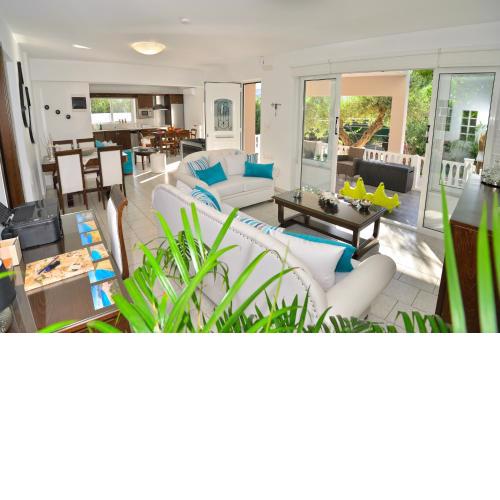 *Haritos traditional Apt-5min from Falassarna Bch*
