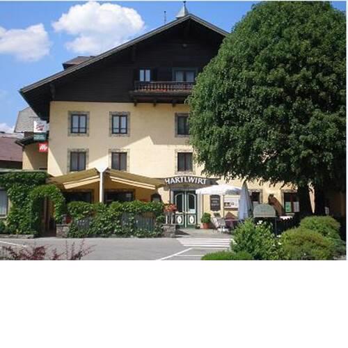 HartlWirt Gasthof-Hotel