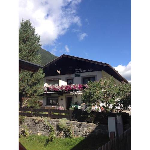 Haus am Gletscher