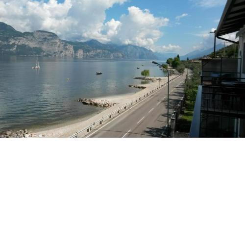 Haus and Beach