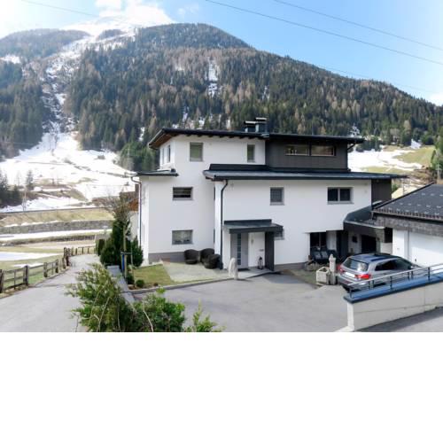 Haus Falch 121S