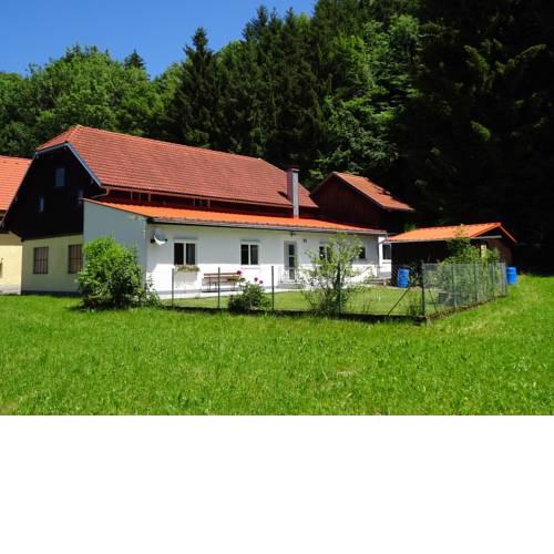 Haus im Grünen - Gmundennähe