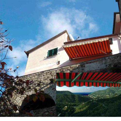 Haus mit tollem Meerblick in romant Bergdorf