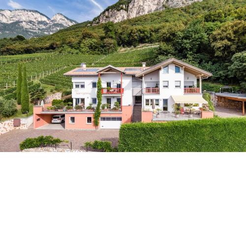 Haus Sauvignon