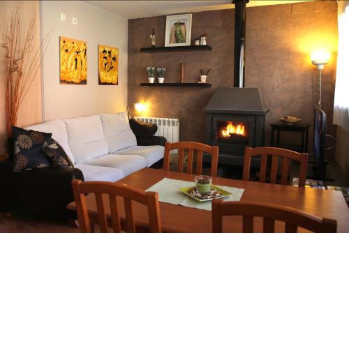 Hauzify I Apartament Gis